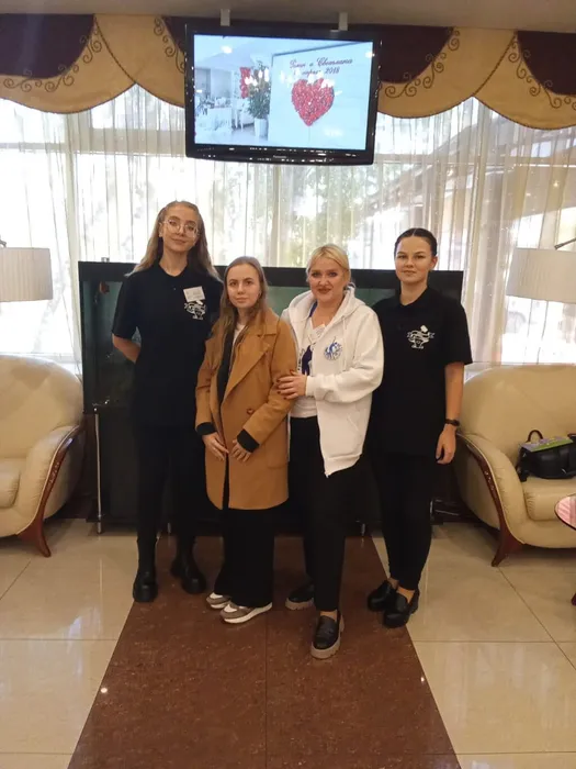 b135dfc7-7b6c-42b4-982f-c8d53c4f7949