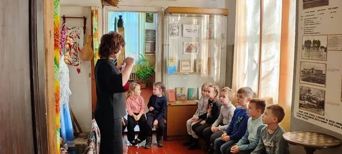 v-starominskom-istoriko-kraevedcheskom-muzee-sostoyalas-ekskursiya-na-temu-byt-kazaka