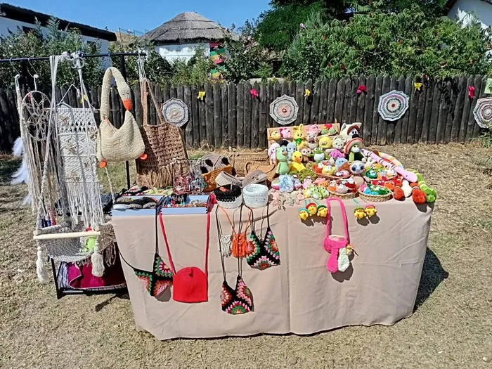 c13f73e2-94ed-4cab-b7fe-4eb95d17e87e