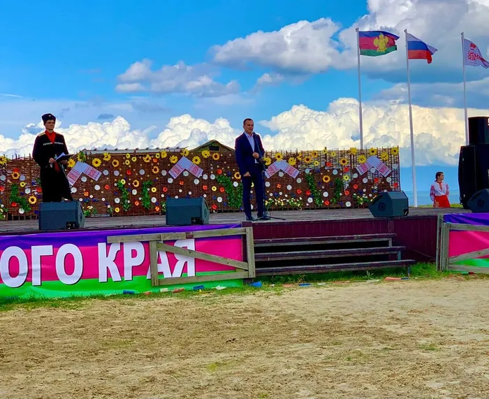 a6b495a5-37ac-4fac-8e4b-60effe0b6bcd