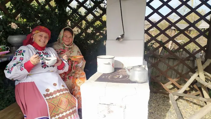 1b22ea0a-e8cc-40ee-b8f0-c5e47e3ab372