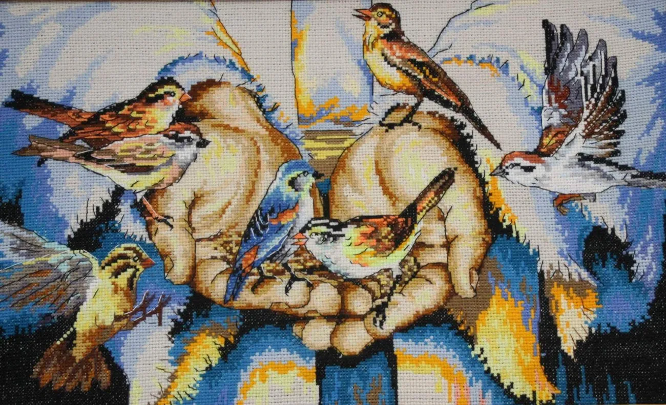 вышивка Добрые руки