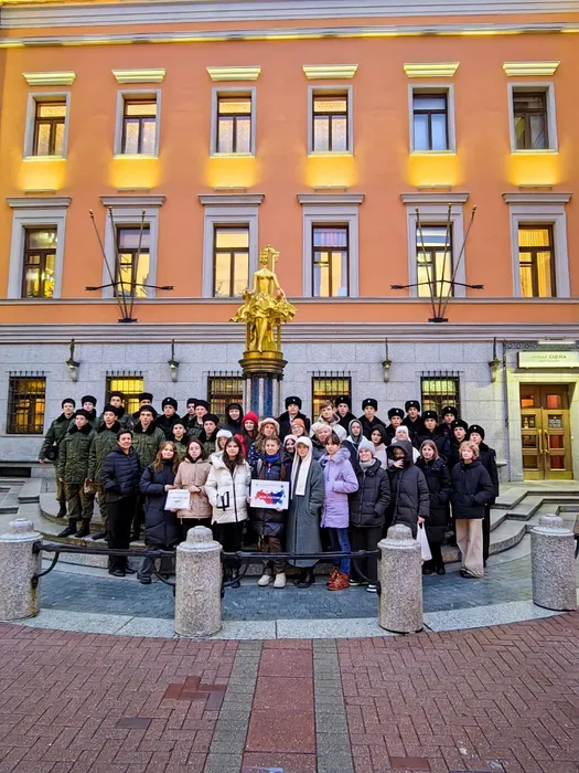 e8ff9723-b771-4d34-b45b-31d86cfa66a1