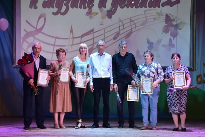 945b2078-635b-4098-8fff-9e43f8fe63ff